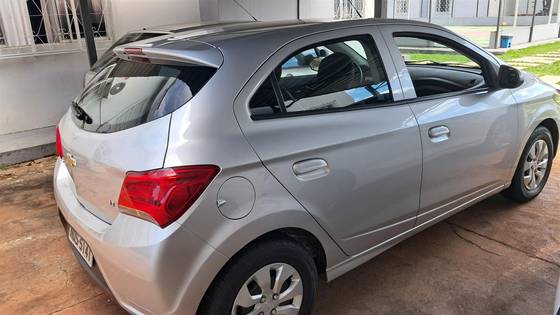 CHEVROLET ONIX 1.0 MPFI LT 8V FLEX 4P MANUAL